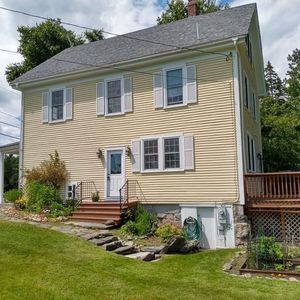 Meet your Posher, Janet